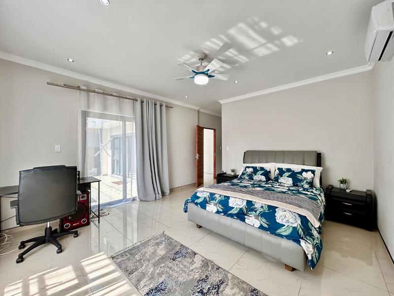 5 Bedroom Property for Sale in Xanadu North West